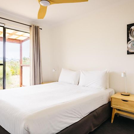 Cosy Corner By The Bnb Collection Albany Luaran gambar